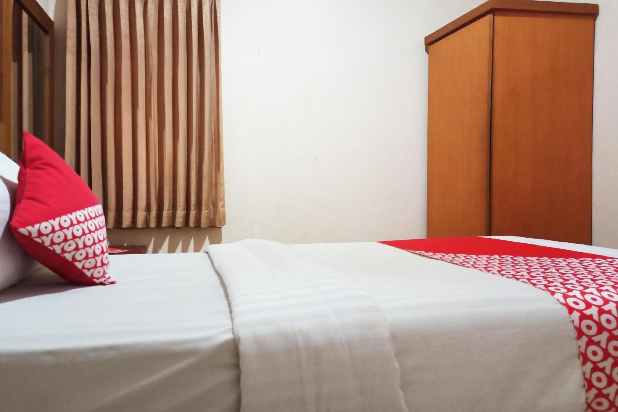 Capital O 142 Hotel Al Furqon Syariah Palembang Zewnętrze zdjęcie
