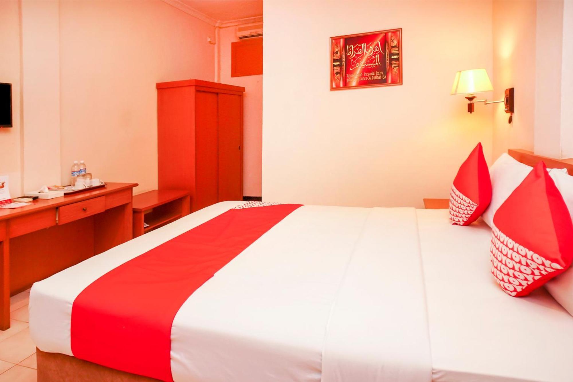 Capital O 142 Hotel Al Furqon Syariah Palembang Zewnętrze zdjęcie