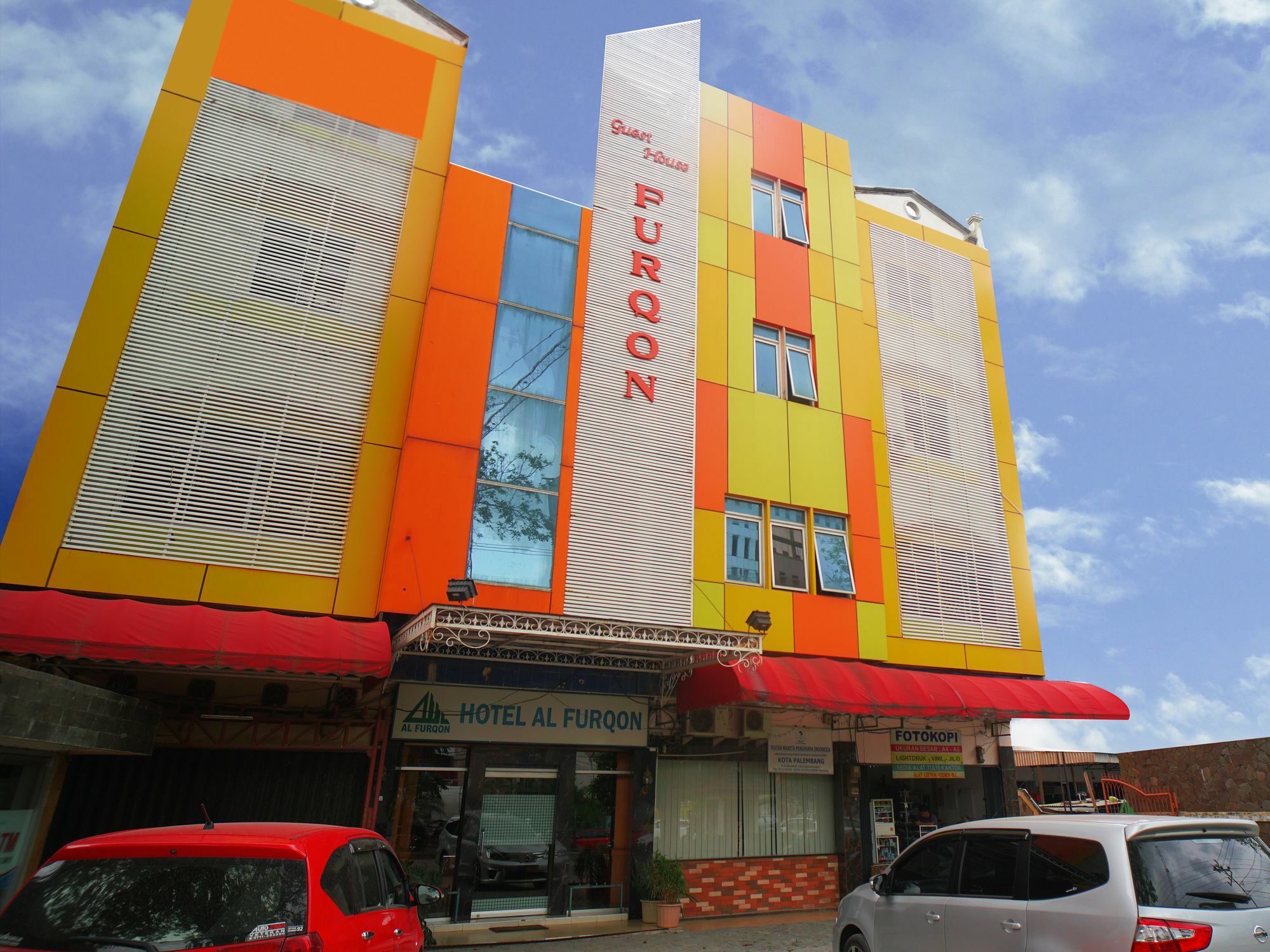 Capital O 142 Hotel Al Furqon Syariah Palembang Zewnętrze zdjęcie